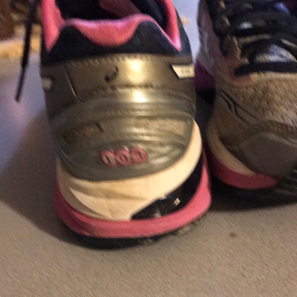 Asics gt 2000 very good condition size 8.5